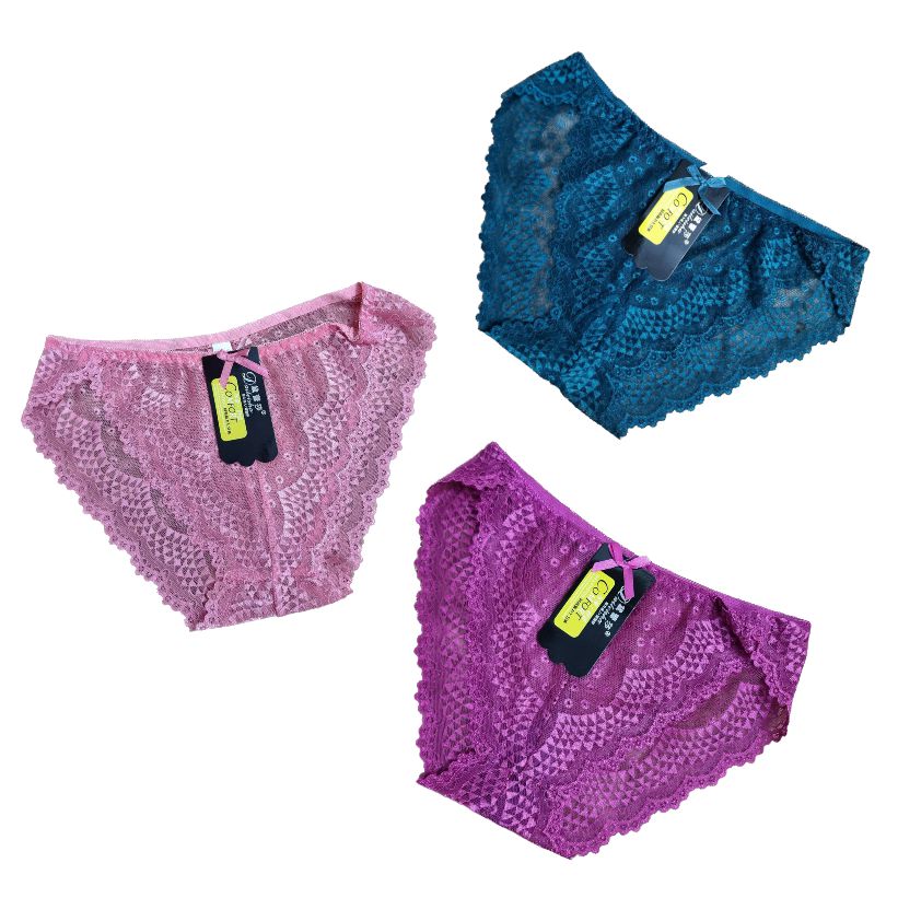 Women's Seamless Lace Panties – Pack of 3 (Random Colors)