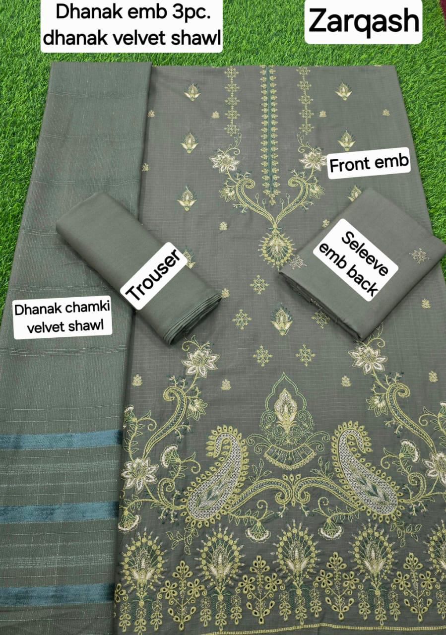 Women’s Winter Premium Collection – Zarqash Banadora Dhanak 3PC Embroidered Suit with Velvet Shawl