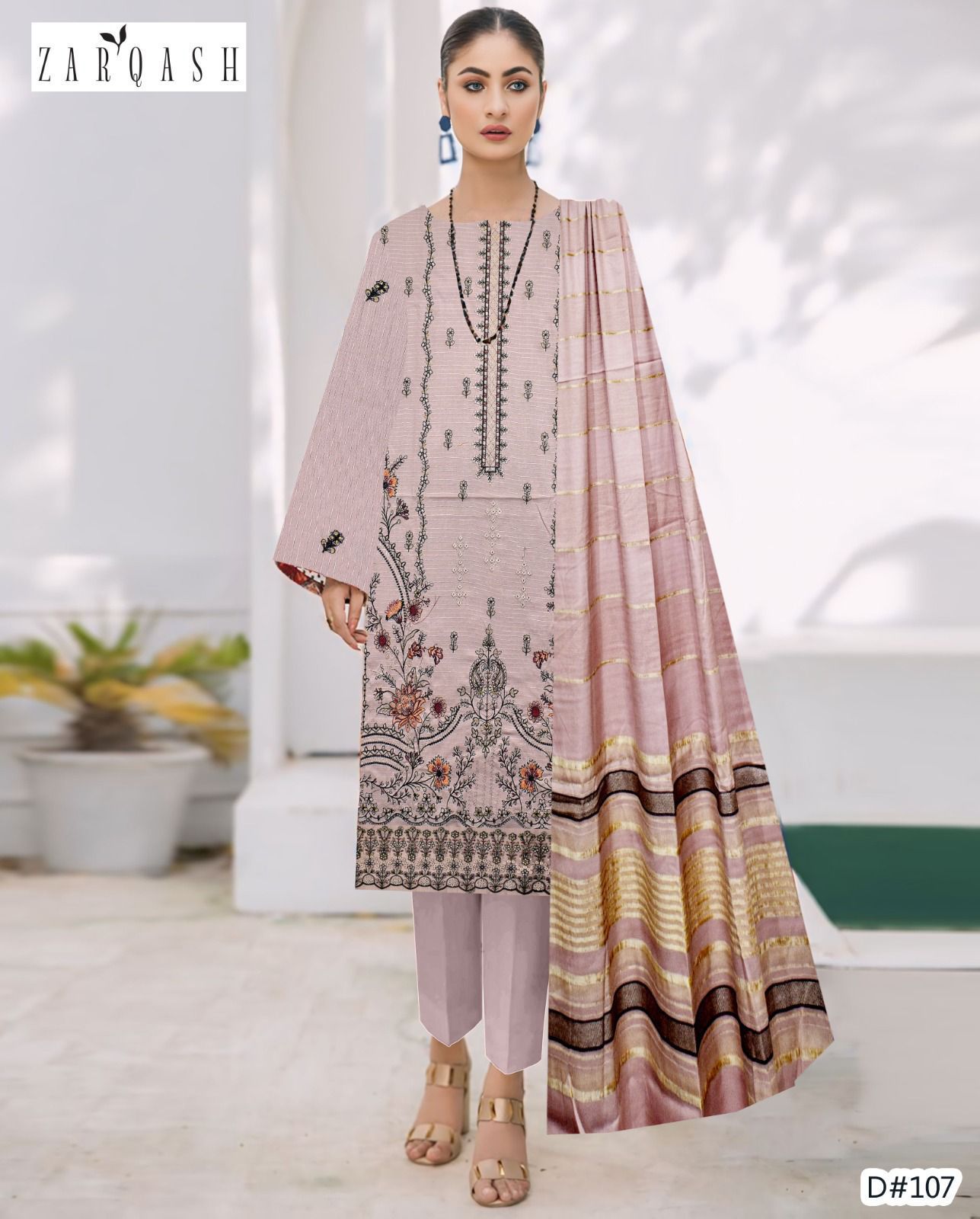 Women’s Winter Premium Collection – Zarqash Banadora Dhanak 3PC Embroidered Suit with Velvet Shawl