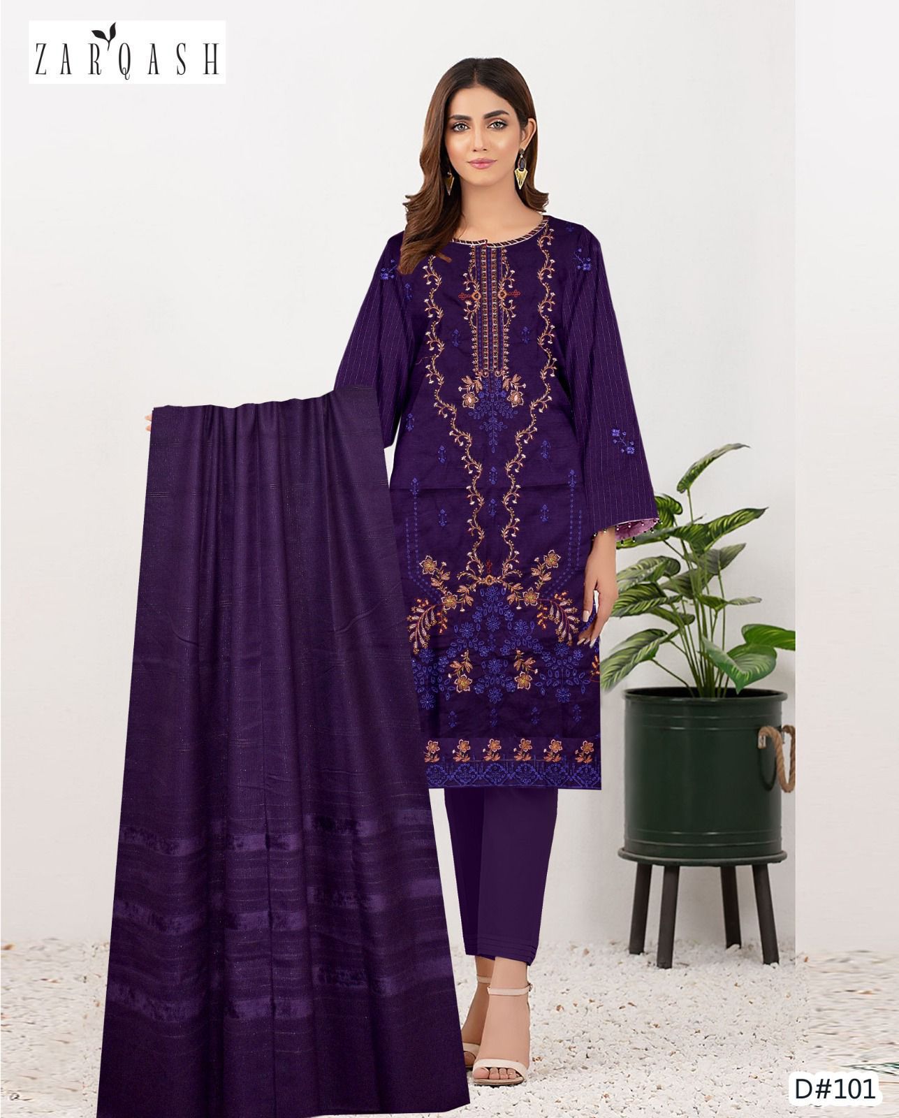 Women’s Winter Premium Collection – Zarqash Banadora Dhanak 3PC Embroidered Suit with Velvet Shawl