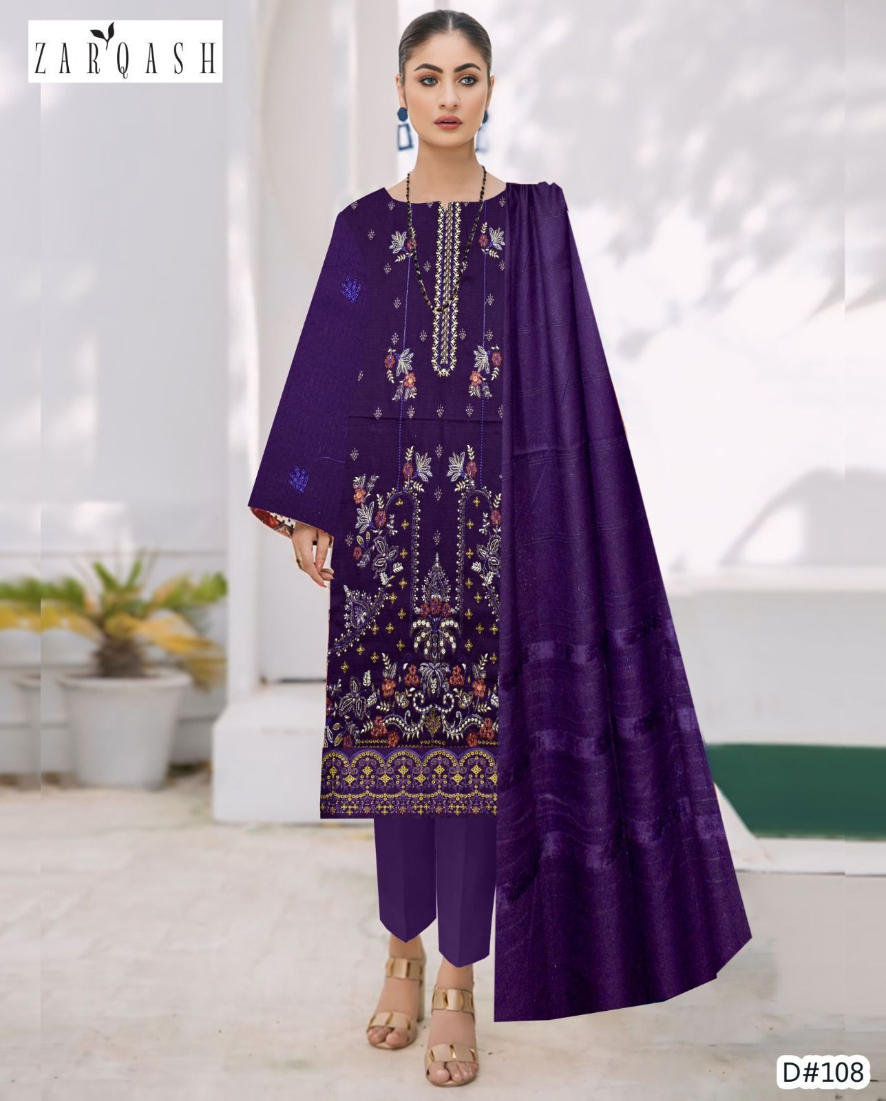 Women’s Winter Premium Collection – Zarqash Banadora Dhanak 3PC Embroidered Suit with Velvet Shawl
