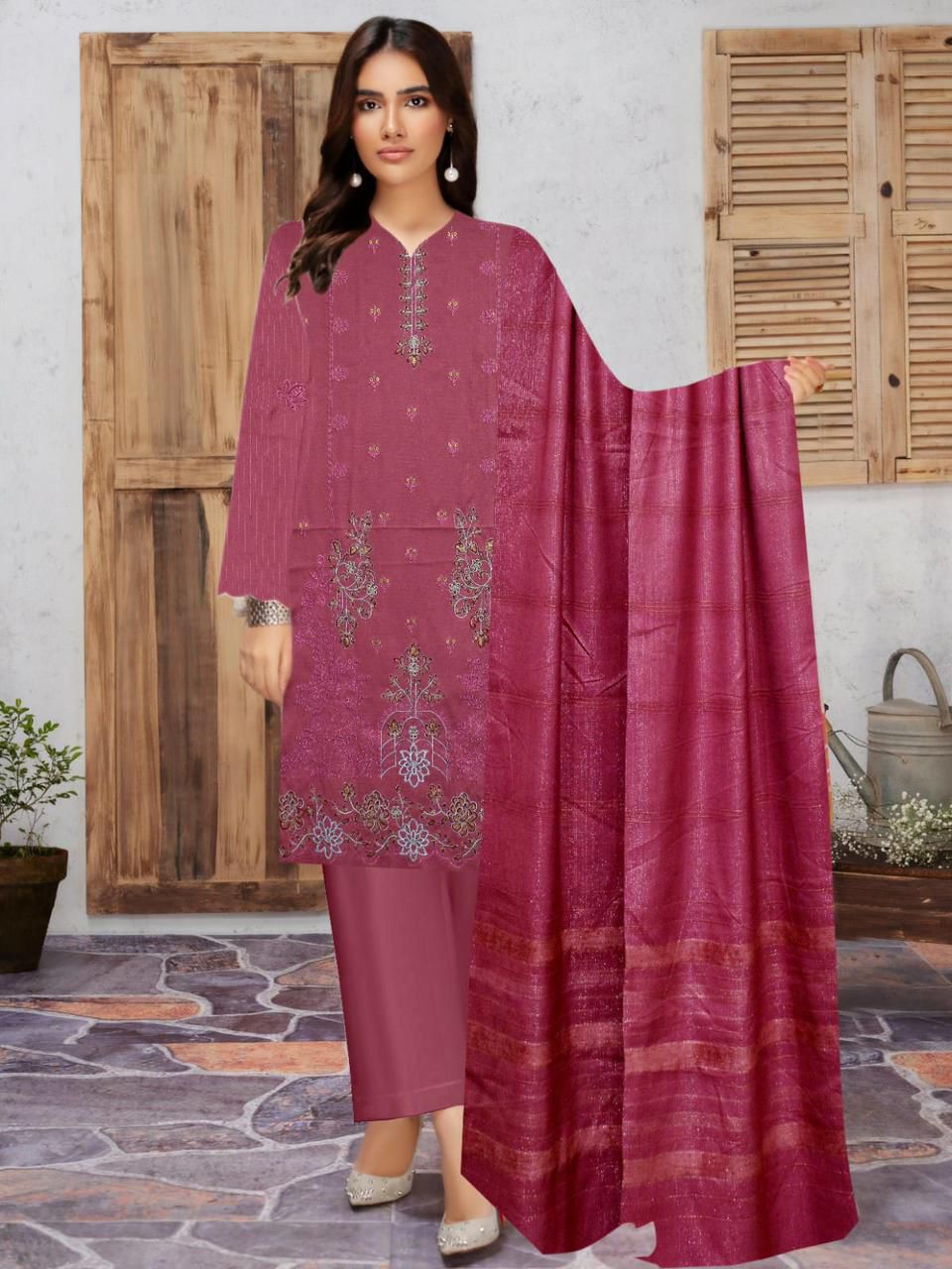 Women’s Winter Premium Collection – Zarqash Banadora Dhanak 3PC Embroidered Suit with Velvet Shawl