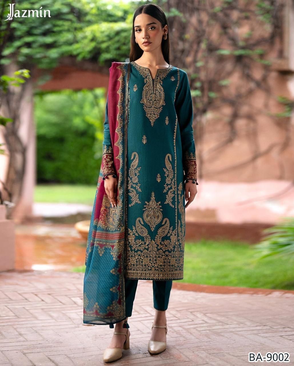 Women’s Winter Collection – MIX Brand Dhanak Embroidered 2PC Suit with Dyed Trouser