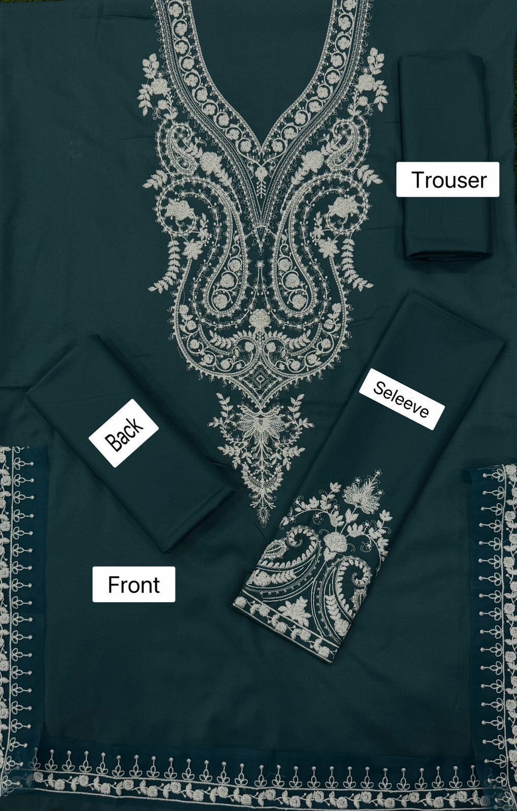 Women’s Winter Collection – MIX Brand Dhanak Embroidered 2PC Suit with Dyed Trouser