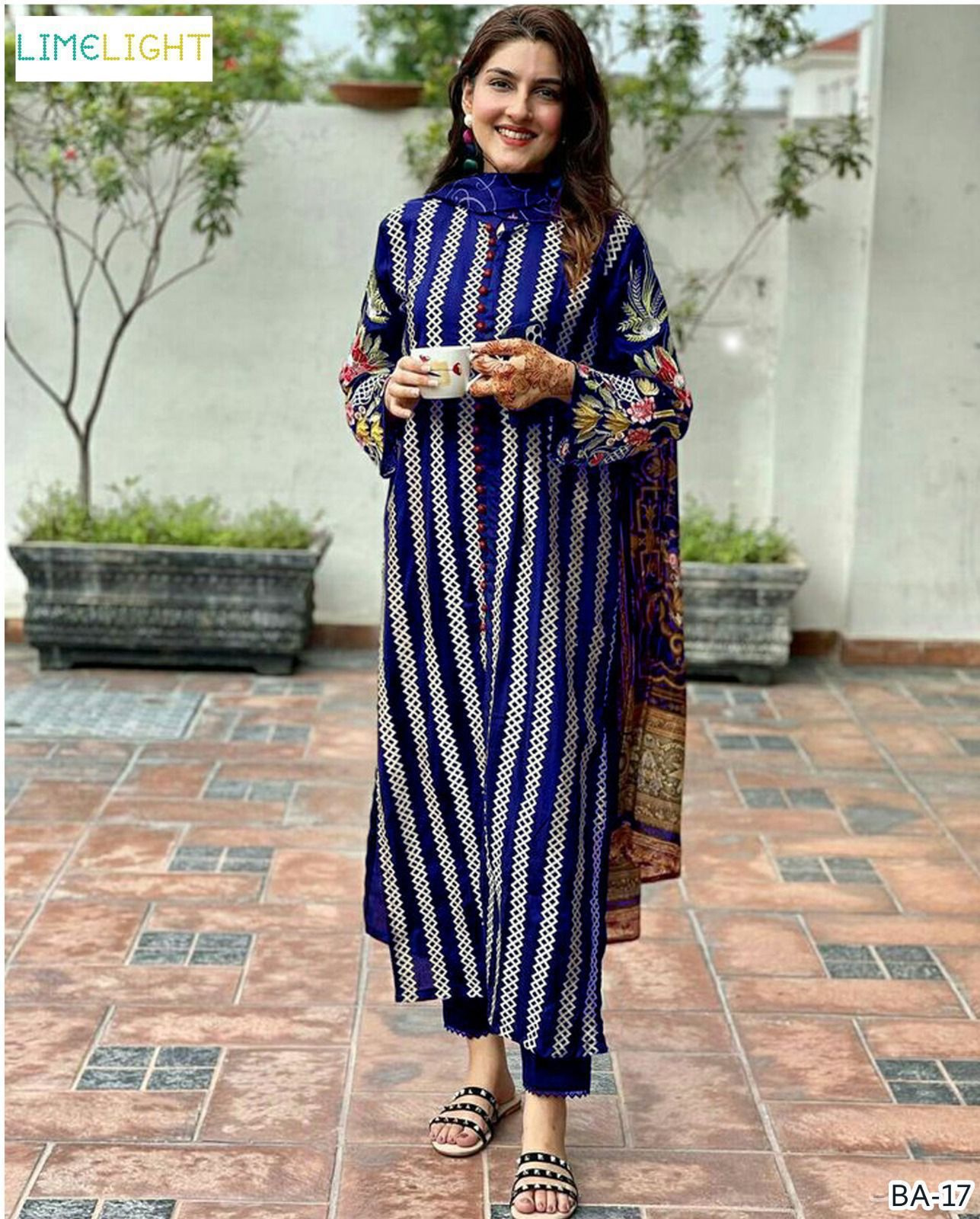 Women’s Winter Collection – MIX Brand Dhanak Embroidered 2PC Suit with Dyed Trouser