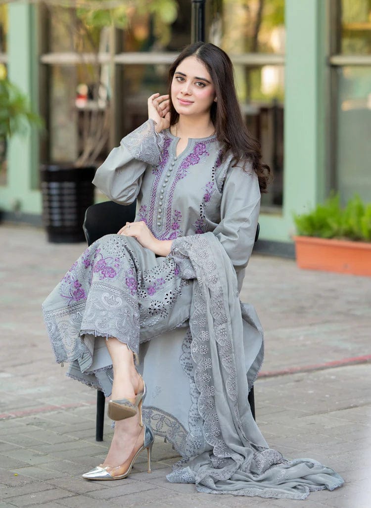Libaas Luxury Embroidered Dhanak Suit with Shawl | Winter Collection 2025