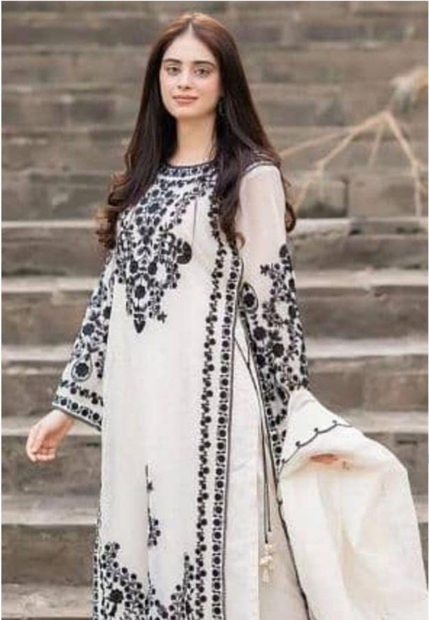Omal by Komal Luxury Embroidered Dhanak 3‑Piece Suit with Heavy Shawl – Winter 2025