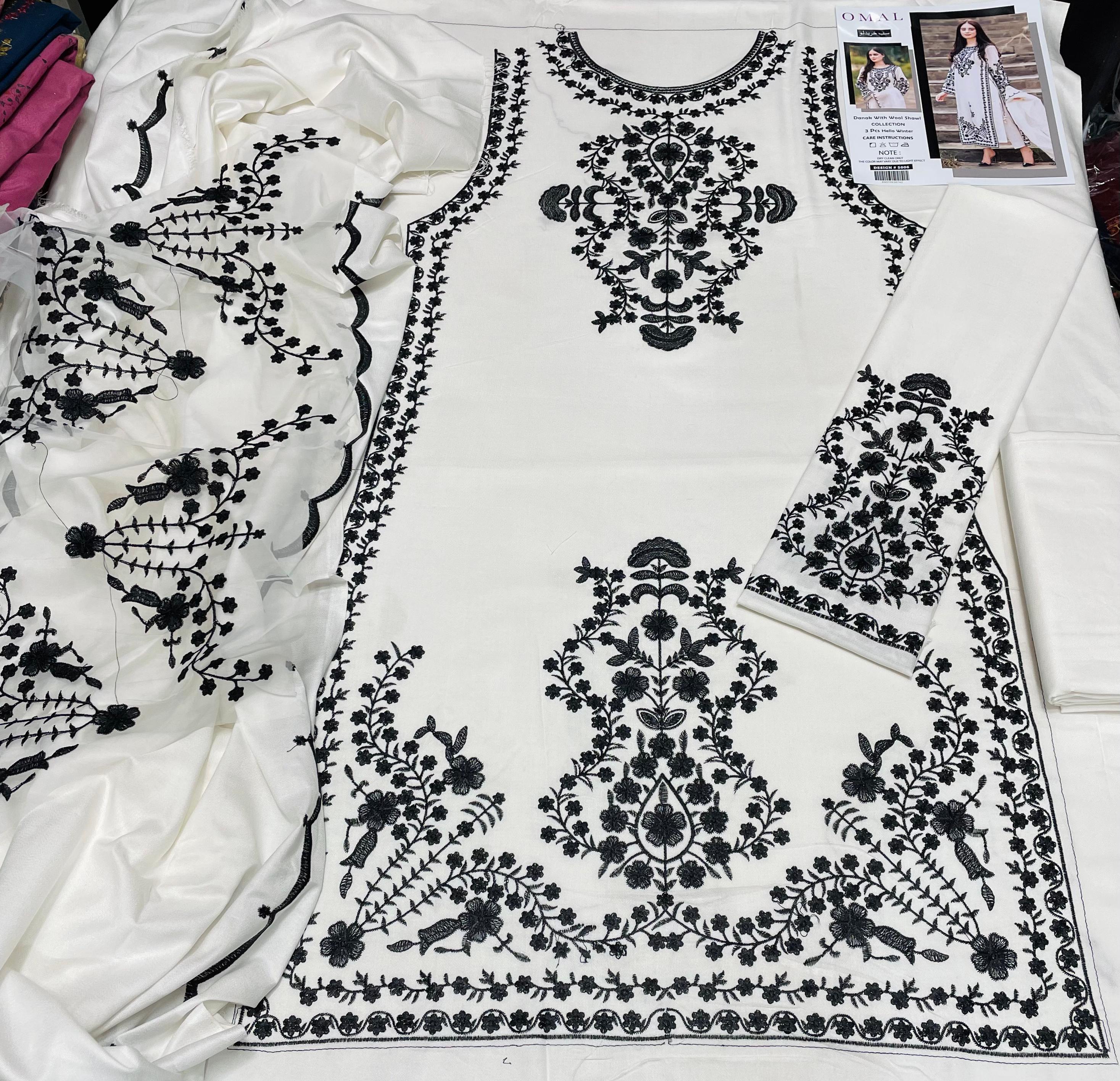 Omal by Komal Luxury Embroidered Dhanak 3‑Piece Suit with Heavy Shawl – Winter 2025