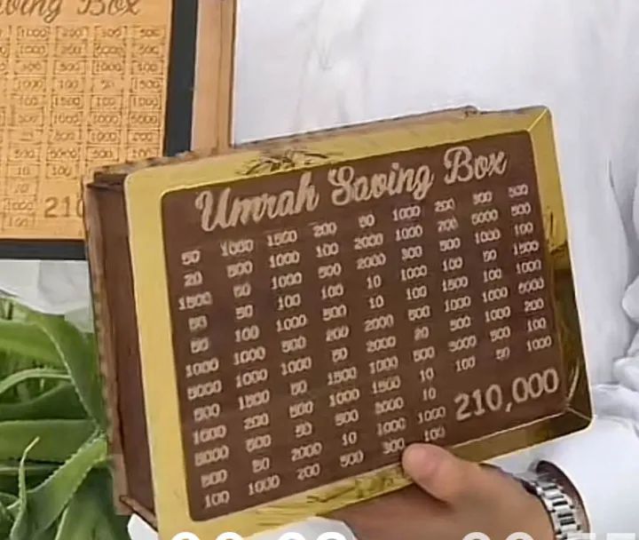Umrah Savings Box 280 Days | Wooden Islamic Money Saving Jar